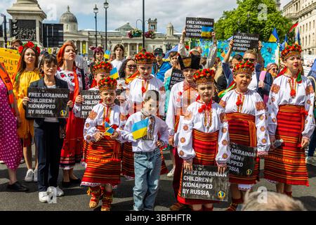 Ukrainian activists and allies protested for the release of Ukrainian children taken to Russia during the invasion of eastern Ukraine. A small group of children went to 10 Downing Street, asking Kier Starmer to raise the issue of the missing children. Stock Photo