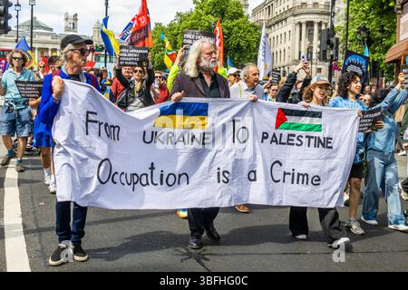 Ukrainian activists and allies protested for the release of Ukrainian children taken to Russia during the invasion of eastern Ukraine. A small group of children went to 10 Downing Street, asking Kier Starmer to raise the issue of the missing children. Stock Photo