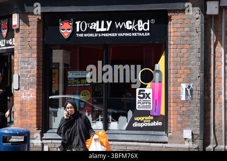 vaping shops Huntington Village Vapes