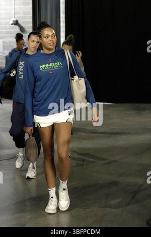 Minnesota Lynx forward Napheesa Collier (24) reacts next to Washington