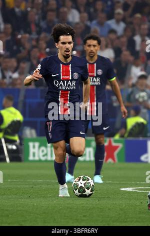 Vitinha (PSG) with cup, trophy, award ceremony, football UEFA Champions