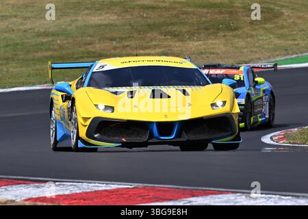 Darren Howell, Sean Doyle, Ferrari 488 Evo Challenge, Masters GT Trophy ...