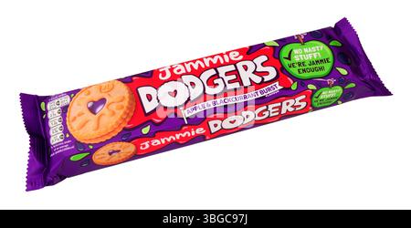 Jammie Dodgers apple and blackcurrant burst jam flavour shortcake biscuits in a 140g pack Stock Photo