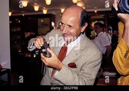 「Jean Louis Dumas Photographer」　2枚組写真集 Jean-Louis Dumas: Photographer ジャン・ルイ・デュマ - 古本