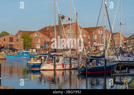 Boats, houses, harbour, Orth, Fehmarn Island, Schleswig-Holstein, Germany Stock Photo