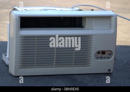 old air conditioning unit up close Stock Photo