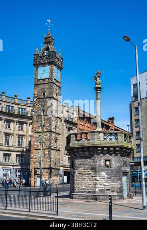 Tolbooth Steeple and Mercat Cross from London Road in Merchant City, Glasgow, Scotland, UK Stock Photo