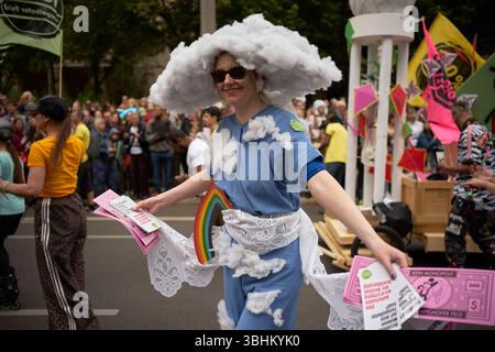 The delegation representing the Tempelhofer Feld during the parade of Karneval der Kulturen in Berlin, Germany 2025. Stock Photo