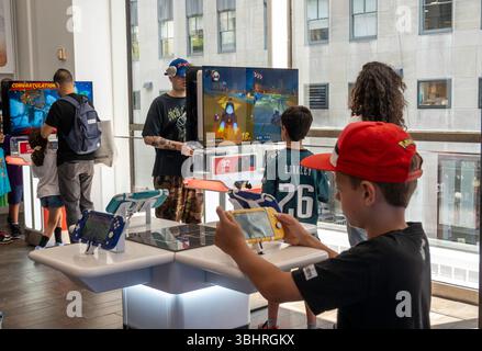 Nintendo Store Rockefeller The Nintendo store is located at 10 Rockefeller Center in Midtown ...