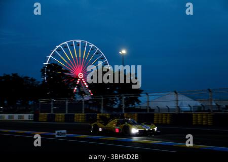 Porsche 911 RSR-19 No.93 Proton Competition 24H Le Mans 2022 M.Fassbender - M.Campbell - Z