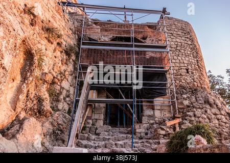 Badinan (Bahdinan) Gate in Amedi (Amadiye) old town being renovated ...