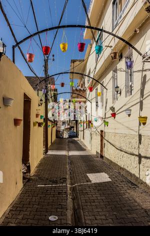 Alley in Akre town, Kurdistan Region of Iraq Stock Photo - Alamy