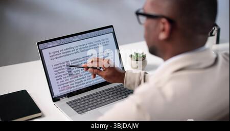 Professional Editor Corrects Mistakes In Script, Document, And Book Online Stock Photo