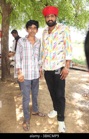 Portrait of Two Indian Youth in Traditional Dress Stock Photo - Alamy