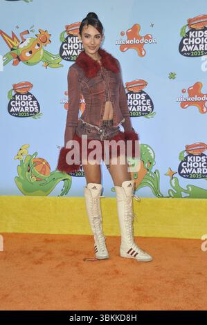 Kylie Cantrall at arrivals for Nickelodeon Kids Choice Awards 2025