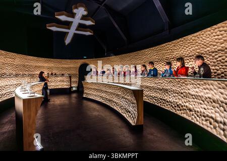 Group tour of Cognac Castle followed by a tasting of Baron Otard cognac. Sightseeing tour with tasting at the Château de Cognac. Rue François 1er, Cognac, Nouvelle-Aquitaine, France Stock Photo