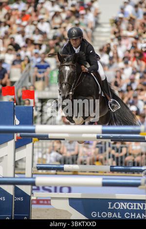 Victor BETTENDORF Of Luxembourg During The Longines Paris Eiffel victor-bettendorf-of-luxembourg-during-the-longines-paris-eiffel