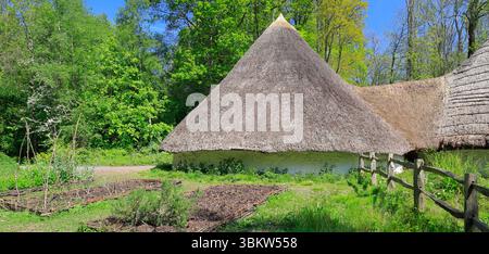 bryn-eryr-iron-age-celtic-village-and-roundhouses-st-fagans-national