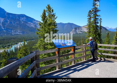 Viewpoint over the Bow River Valley along the Hoodoos Trail in Banff National Park, Alberta, Canada Stock Photo