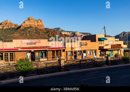 Late afternoon in Sedona, Arizona amid the red buttes and geological formations Stock Photo