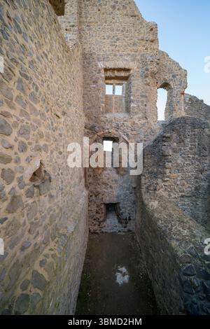 Krofdorf-Gleiberg bei Gießen, Burg Gleiberg, Ruine der Burgkapelle Stock Photo
