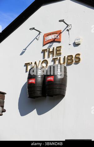 Two tubs public house in bury lancashire uk Stock Photo