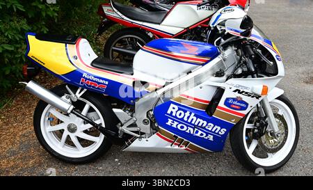 honda-nsr-250r-racing-bike-