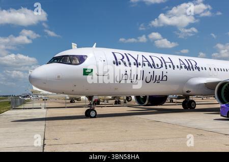 Airbus A321 NEO (XLR) airliner and Lucis Air EV car from Riyadh