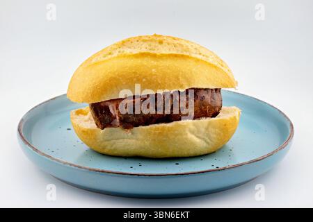 Fleischkäse im Brötchen Stock Photo