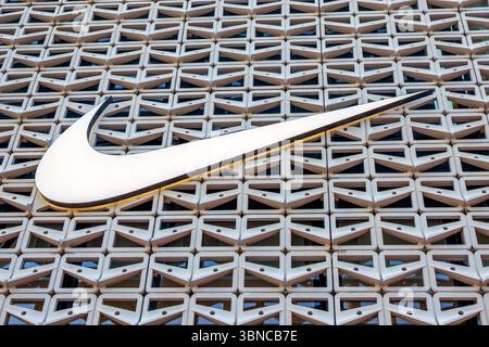 nike outlet nike store miami