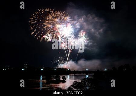 Ottawa, Canada. 01st July, 2025. Fireworks explode over the Ottawa River during Canada Day festivities in Ottawa, on Tuesday, July 1, 2025. Credit: The Canadian Press/Ģ����ý Live News Stock Photo
