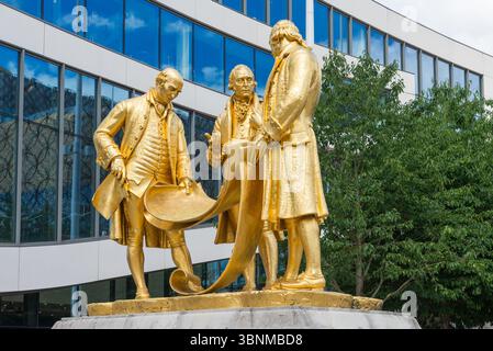 "The Golden Boys" guilded statue of Matthew Bolton,William Murdoch and James Watt by William Bloye was unveiled in 1956 in Birmingham Stock Photo