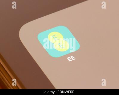 EE app on smartphone screen Stock Photo