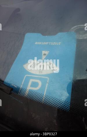 A garage with parked vehicles and some free spaces Stock Photo - Alamy