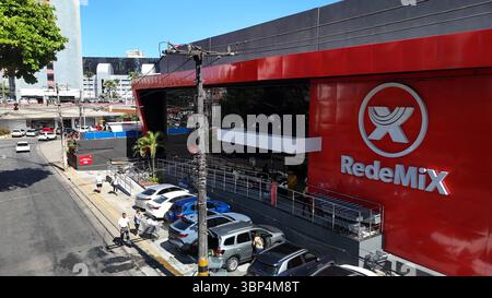 facade of the Redmix supermarket salvador, bahia, brazil - may 15, 2025: facade of the Redmix supermarket in the city of Salvador. SALVADOR BAHIA BRAZIL Copyright: xJoaxSouzax 150525JOA0156 Stock Photo