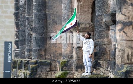 Syrians Celebrate After Assad Regime Toppled, War In The Middle East, Rebels And Islamists, Porta Nigra In Trier, Germany, 08.12.2024 Stock Photo