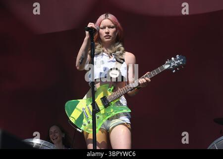 UK. 27th June, 2025. SHEPTON MALLET, ENGLAND - JUNE 27: Rhian Teasdale