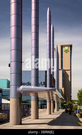 UK, England, Salford, MediaCityUK, Central Piazza and BBC TV Studios Stock Photo