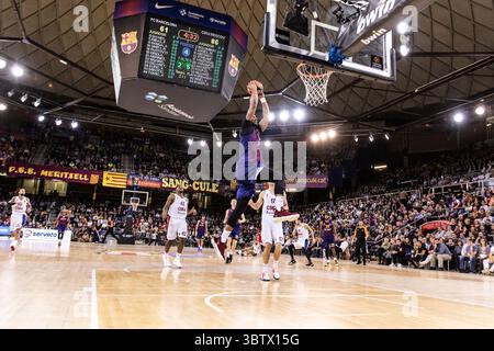 November 29, 2019, Barcelona, Barcelona, Spain: Brandon Davies of FC Barcelona, during the Turkish Airlines EuroLeague match between  FC Barcelona  and CSKA Moscow at Palau Blaugrana on November 29, 2019 in Barcelona, Spain. (Credit Image: © AFP7 via ZUMA Wire) Stock Photo