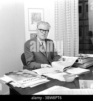 Current 5-9-1969 : He lives off his family.Editor Øyvind Halvorsen helped start the weekly magazine Familien. The violet in the weekly press flora, the Christian weekly magazine Familien, is celebrating its anniversary. For thirty years it has preached the gospel with secular means. It appeals to Pentecostals as well as Lutherans, and mediates contact between married and lonely Christians in the country.  Photo; Ivar Aaserud / AKtuell / NTB  ***PHOTO NOT IMAGE PROCESSED*** *Text is auto translated* Stock Photo