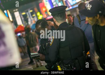 New York First Responders On Parade Duty, New York USA Stock Photo - Alamy