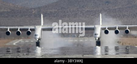 Stratolaunch roc twin fuselage aircraft (N351SL) airborne over Mojave ...