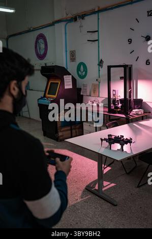 January 27, 2022, Zaragoza, Aragon, Spain Spain: Remote controlled 3D printed robot at Zaragoza MakerSpace, Spain (Credit Image: © Nano Calvo/VW Pics via ZUMA Press Wire) Stock Photo