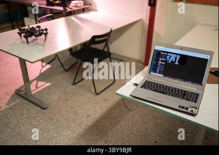 January 27, 2022, Zaragoza, Aragon, Spain Spain: Remote controlled 3D printed robot at Zaragoza MakerSpace, Spain (Credit Image: © Nano Calvo/VW Pics via ZUMA Press Wire) Stock Photo