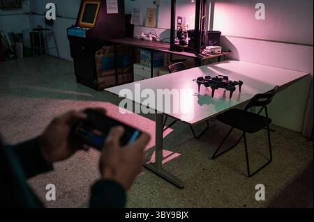 January 27, 2022, Zaragoza, Aragon, Spain Spain: Remote controlled 3D printed robot at Zaragoza MakerSpace, Spain (Credit Image: © Nano Calvo/VW Pics via ZUMA Press Wire) Stock Photo