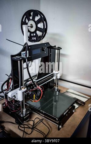 January 27, 2022, Zaragoza, Aragon, Spain Spain: 3D Printer (Credit Image: © Nano Calvo/VW Pics via ZUMA Press Wire) Stock Photo