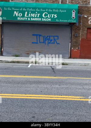 W7M ScoreGang graffiti. Crip set known for joyriding, street disputes, and strong-arm robberies in Detroit. Stock Photo