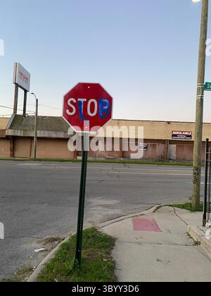 W7M ScoreGang graffiti. Crip set known for joyriding, street disputes, and strong-arm robberies in Detroit. Stock Photo