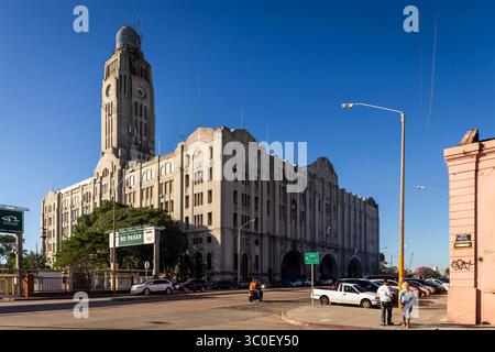 MONTEVIDEO, URUGUAY – Daytime view of the historic Montevideo Customs House (Edificio de la Aduana), an important government building overlooking the Stock Photo
