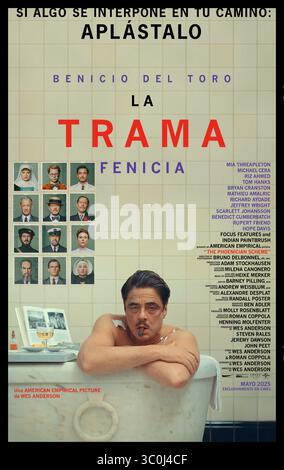 The Phoenician Scheme poster Benicio Del Toro Stock Photo - Alamy